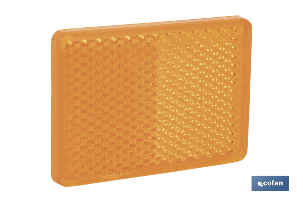 CATADIÓPTRICO RECTANGULAR ÁMBAR 56 X 39 MM CON ADHESIVO