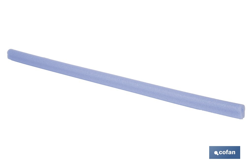 Cantonera de espuma de tipo CM | Material: polietileno | Longitud: 1 m | Color: azul claro | Protección de aristas y bordes