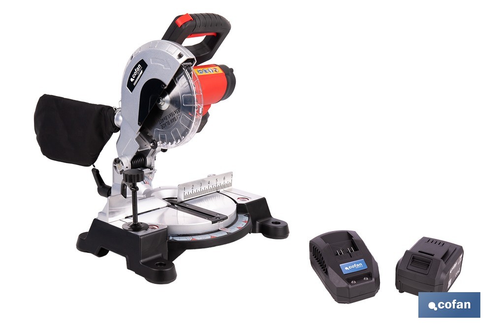 Ingletadora a batería 20 V con motor brushless | Corte máx. 105 mm, inclinación -45°/+45°, velocidad 3200 rpm | Incluye bolsa d